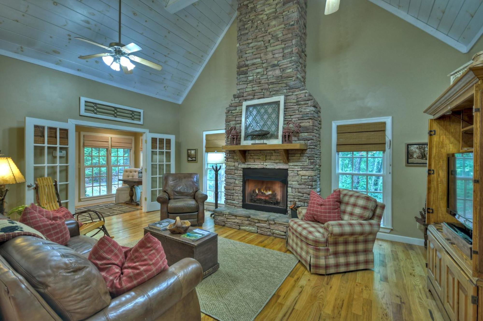 Southern Living Cottage Cozy Up By The Fire Relax On The Porch And Enjoy Peaceful Surroundings Блу-Ридж Экстерьер фото